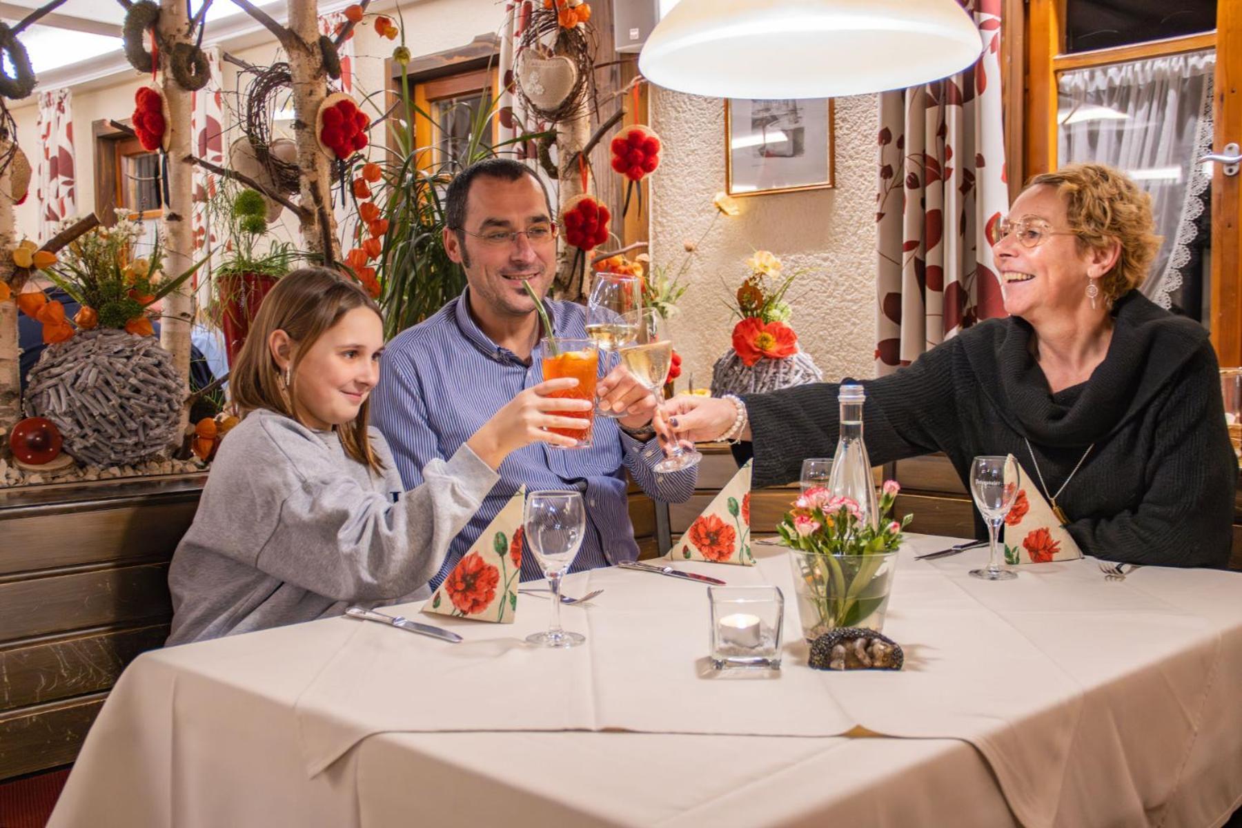 Hotel - Gasthof Blume Oppenau Εξωτερικό φωτογραφία